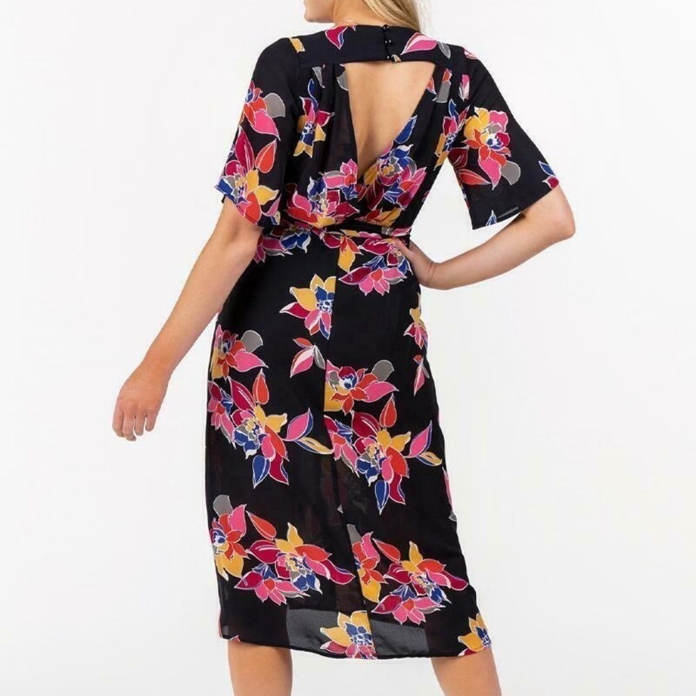 New Women Francesca's Trixxi Multicolor Short Sleeve Summer Wrap Dress Size XXS - Picture 2 of 4